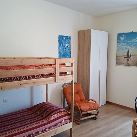 Holiday House - Leo & Malu Sarnico Eksteriør billede